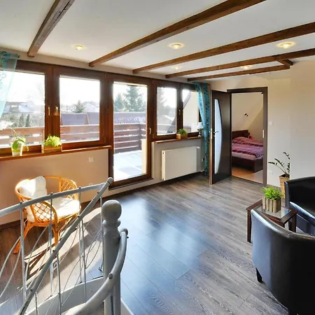 빌라 Comfortable With A Garden, Kolobrzeg