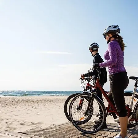 빌라 Comfortable With A Garden, Kolobrzeg *