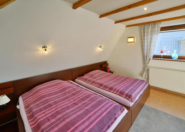 Villa Comfortable With A Garden, Kolobrzeg Kołobrzeg